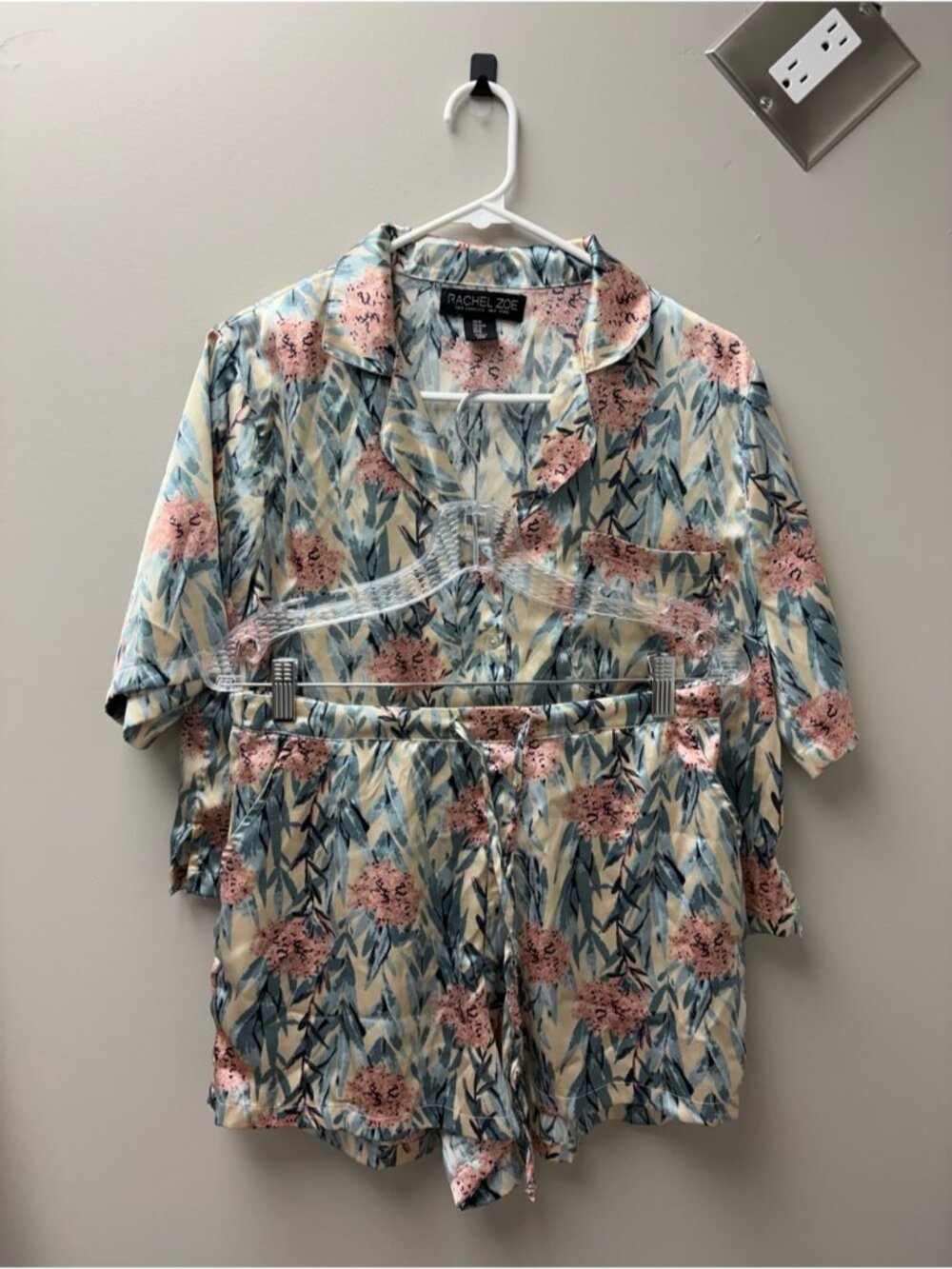 Rachel Zoe Women’s Floral Pyjama Set